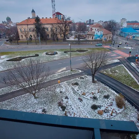 Uptown Residence Satu Mare Exterior photo